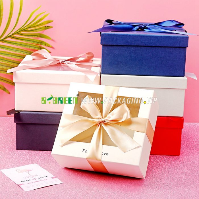 Gift boxes with window with lid 1