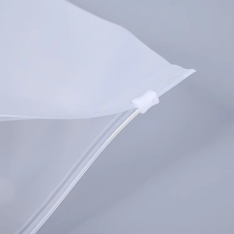 Reusable zipper sealing strip, excellent sealing performance, convenient sealing and easy to use.