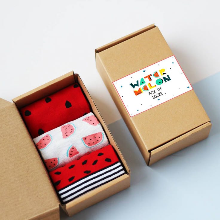socks packaging mailer box