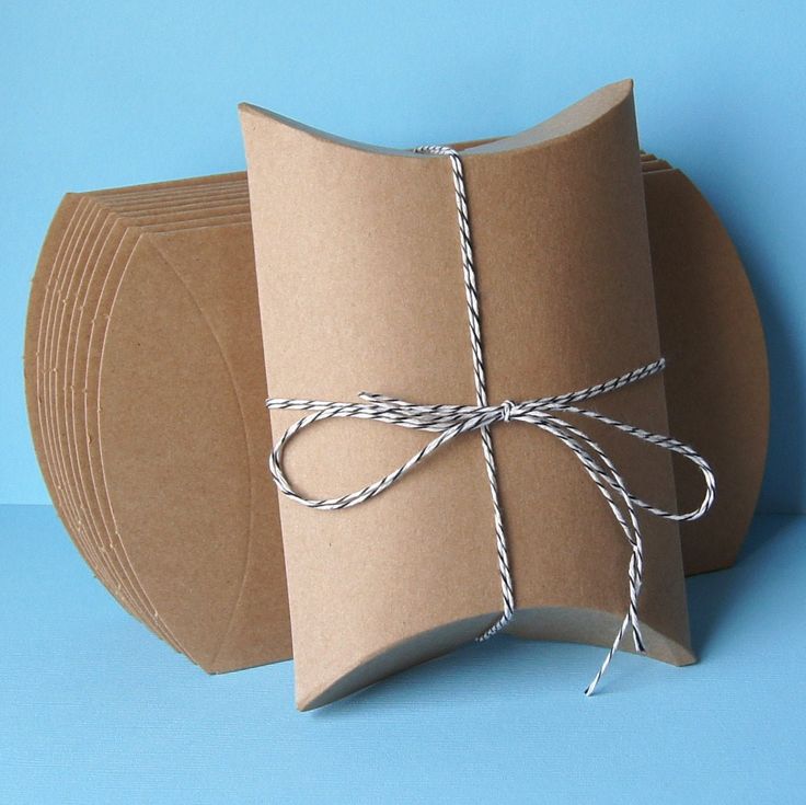 Brown kraft paper pillow boxes