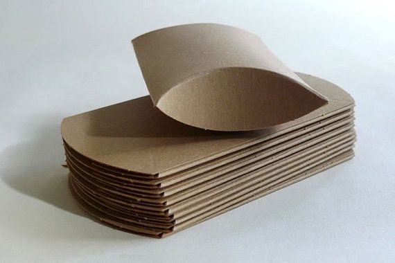 Brown kraft paper pillow boxes