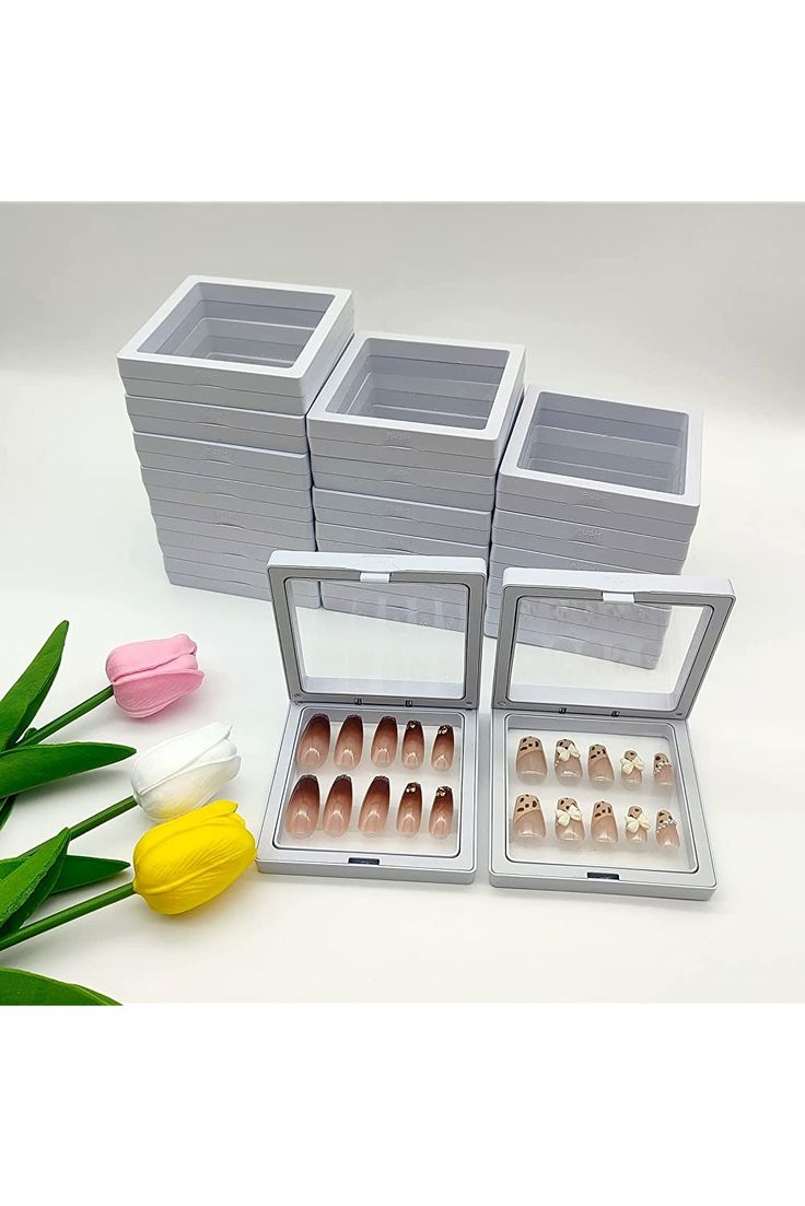 Press on nail packaging cases