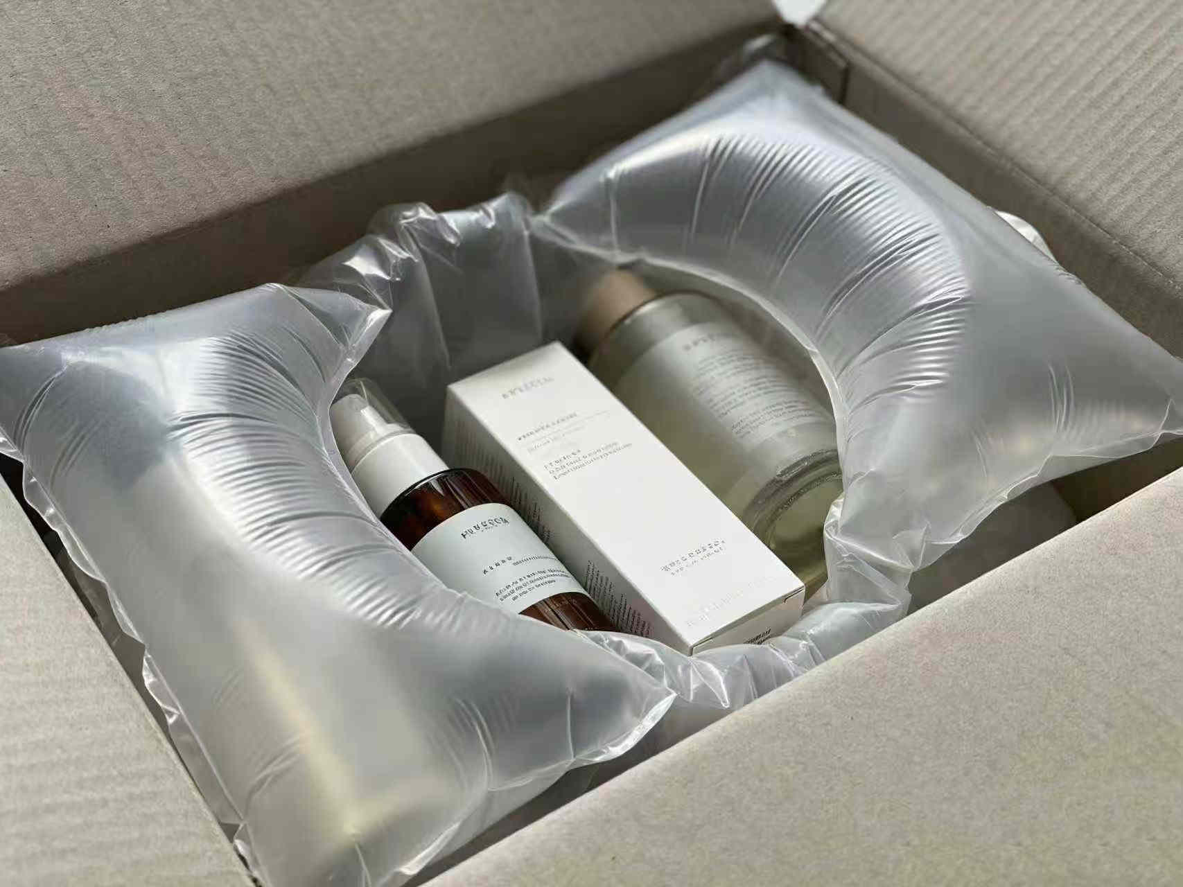 air pillows for cosmetic packaging
